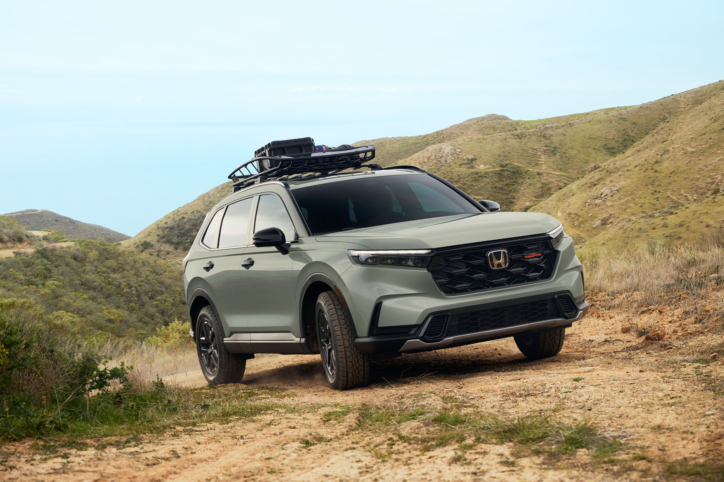 Download 2026 Honda CR-V TrailSport car wallpapers in HD and 4K for your desktop, phone or tablet.