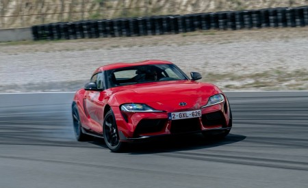 2026 Toyota GR Supra Lightweight EVO Front Wallpaper 450x275 (23)