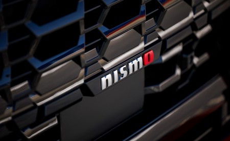 2026 Nissan Armada Nismo Grille Wallpaper 450x275 (16)