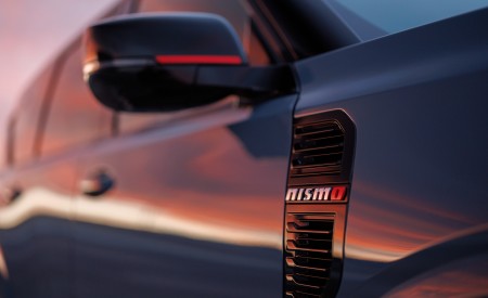 2026 Nissan Armada Nismo Mirror Wallpaper 450x275 (17)