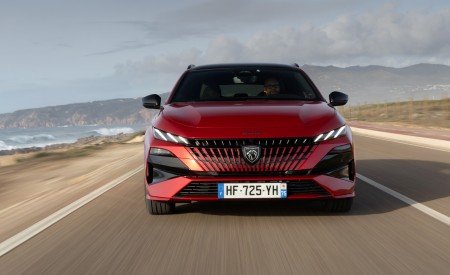 2026 Peugeot 308 SW Plug-In Hybrid Front Wallpaper 450x275 (2)