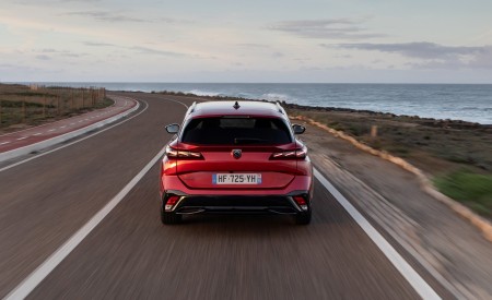 2026 Peugeot 308 SW Plug-In Hybrid Rear Wallpaper 450x275 (7)