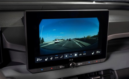2026 Toyota RAV4 HEV Woodland Central Console Wallpaper 450x275 (51)