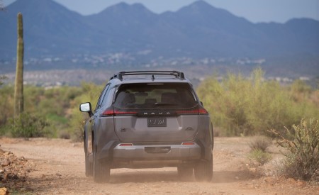 2026 Toyota RAV4 HEV Woodland Rear Wallpaper 450x275 (83)