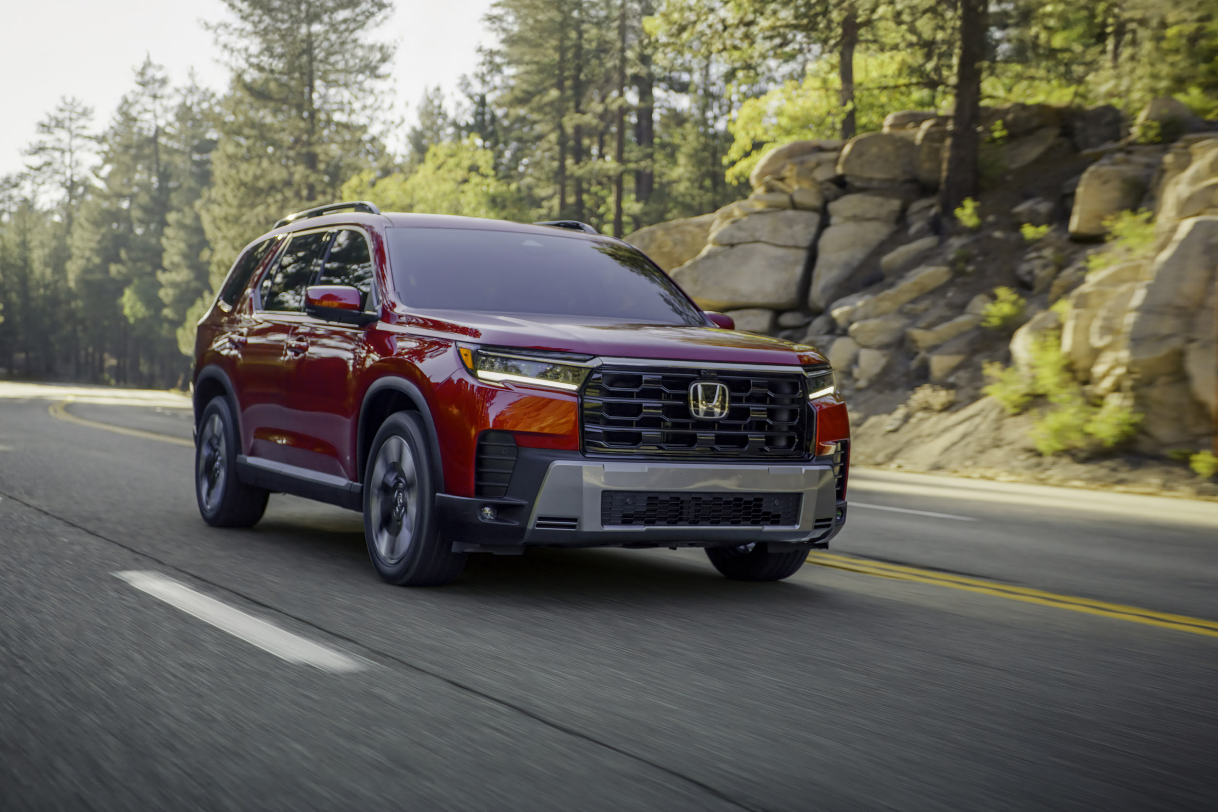 Download 2026 Honda Pilot Elite car wallpapers in HD and 4K for your desktop, phone or tablet.