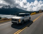 2027 Kia Telluride SXP Front Three-Quarter HD Wallpaper 150x120 (7)