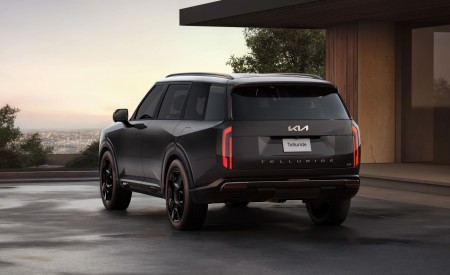 2027 Kia Telluride SXP Rear Three-Quarter Wallpaper 450x275 (30)