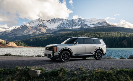 2027 Kia Telluride SXP Side Wallpaper 450x275 (4)