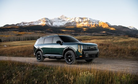 Download 2027 Kia Telluride X-Line HD & 4K Wallpapers
