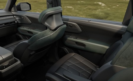 2027 Kia Telluride X-Line Interior Wallpaper 450x275 (18)