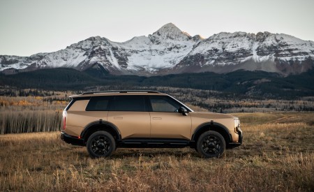 2027 Kia Telluride X-Pro Side Wallpaper 450x275 (5)