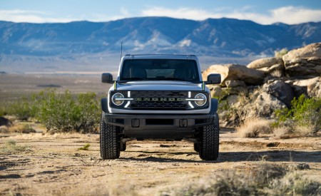 2027 Ford Bronco RTR Front Wallpaper 450x275 (13)