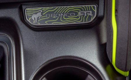 2027 Ford Bronco RTR Interior Detail Wallpaper 450x275 (38)