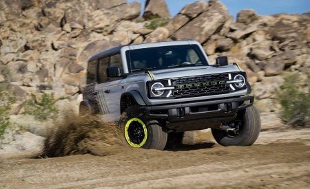 Download 2027 Ford Bronco RTR HD & 4K Wallpapers