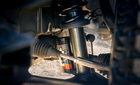 2027 Ford Bronco RTR Suspension Wallpaper 450x275 (31)