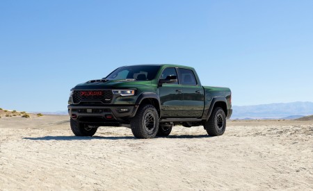 2027 Ram 1500 SRT TRX Front Three-Quarter Wallpaper 450x275 (2)