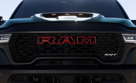 2027 Ram 1500 SRT TRX Grill Wallpaper 450x275 (14)