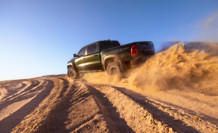 2027 Ram 1500 SRT TRX Off-Road Wallpaper 450x275 (11)