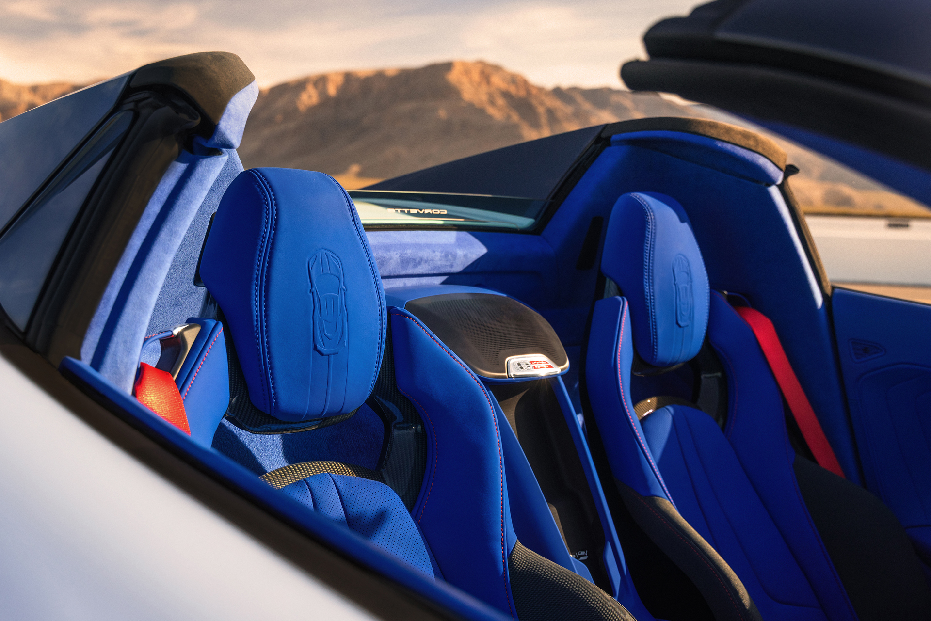 2027 Chevrolet Corvette Grand Sport Interior Seats Wallpapers (13)