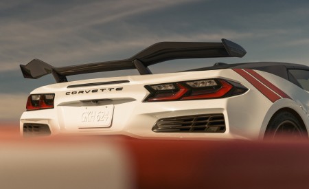 2027 Chevrolet Corvette Grand Sport Tail Light Wallpapers 450x275 (10)