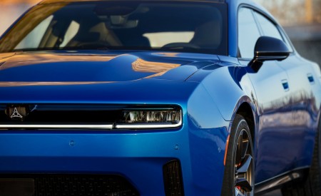 2026 Dodge Charger Daytona Sedan Detail Wallpapers 450x275 (11)