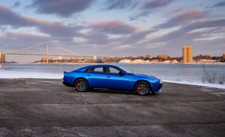 2026 Dodge Charger Daytona Sedan Side Wallpapers 450x275 (9)