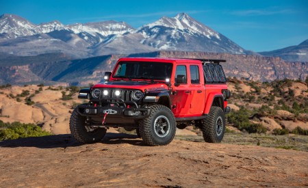 2026 Jeep Gladiator Red Rock Concept Front Three-Quarter Wallpaper 450x275 (2)