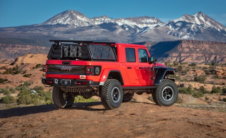 2026 Jeep Gladiator Red Rock Concept Rear Three-Quarter Wallpaper 450x275 (4)