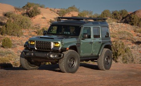 2026 Jeep Wrangler Anvil 715 Concept Front Three-Quarter Wallpaper 450x275 (2)