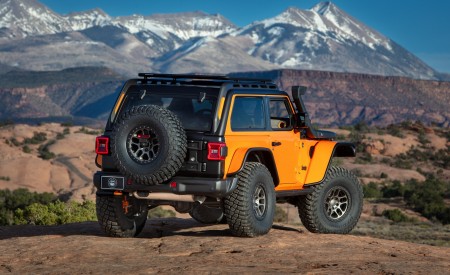 2026 Jeep Wrangler Buzzcut Concept Rear Three-Quarter Wallpaper 450x275 (4)
