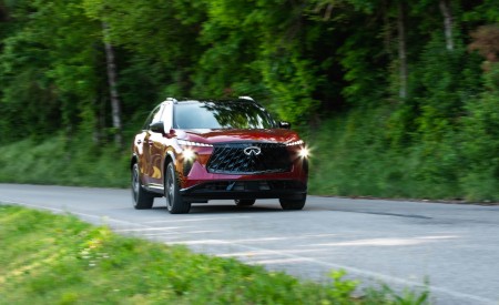 2027 Infiniti QX65 Front Wallpaper 450x275 (30)