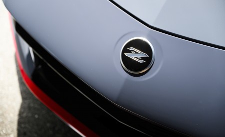 2027 Nissan Z NISMO Manual Transmission Badge Wallpaper 450x275 (38)