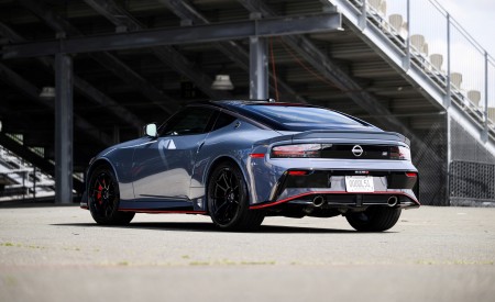 2027 Nissan Z NISMO Manual Transmission Rear Three-Quarter Wallpaper 450x275 (35)