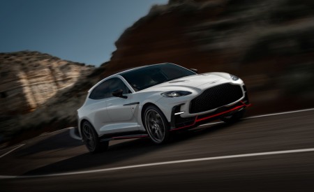 2026 Aston Martin DBX S Wallpapers & HD Images
