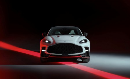 2026 Aston Martin DBX S Front Wallpaper 450x275 (7)