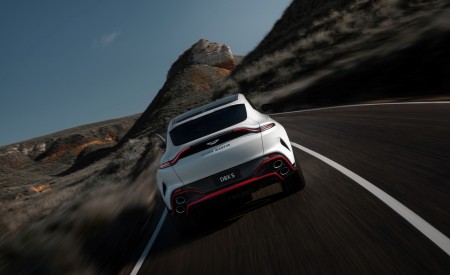 2026 Aston Martin DBX S Rear Wallpaper 450x275 (4)