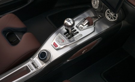 2026 Hennessey Venom F5 Revolution LF Manual Transmission Gear Shifter Wallpaper 450x275 (27)