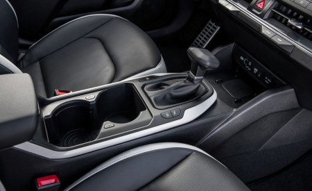 2026 Kia K4 Hatchback Interior Detail Wallpaper 450x275 (20)