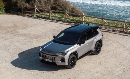 2026 Toyota RAV4 HEV Avantgarde Top Wallpaper 450x275 (35)
