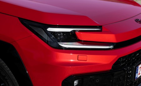 2026 Toyota RAV4 HEV GR Sport Headlight Wallpaper 450x275 (34)