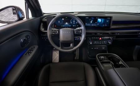 2027 Hyundai Ioniq 9 Calligraphy Black Ink Interior Cockpit Wallpapers 450x275 (28)