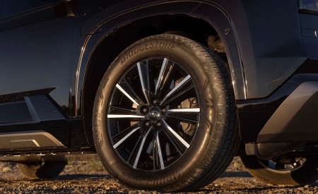 2027 Subaru Getaway Wheel Wallpaper 450x275 (15)