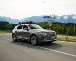 2026 Bentley Bentayga EWB Chalet Edition Front Three-Quarter Wallpapers 150x120 (1)