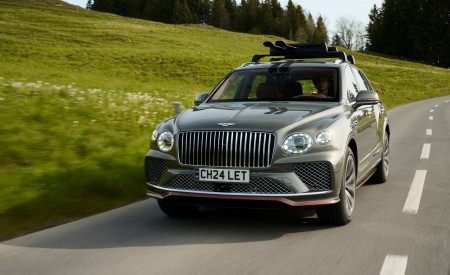 2026 Bentley Bentayga EWB Chalet Edition Front Wallpapers 450x275 (2)