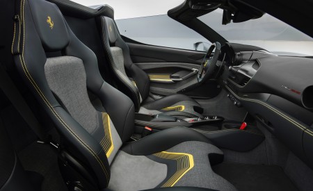 2026 Ferrari HC25 Interior Cockpit Wallpaper 450x275 (16)