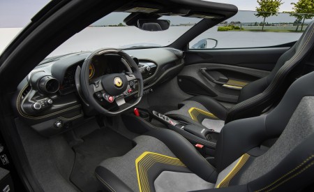2026 Ferrari HC25 Interior Wallpaper 450x275 (17)