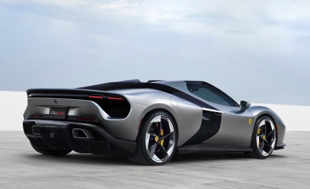 2026 Ferrari HC25 Rear Three-Quarter Wallpaper 450x275 (3)