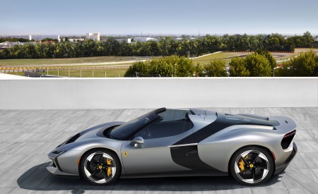 2026 Ferrari HC25 Side Wallpaper 450x275 (9)
