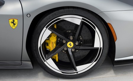 2026 Ferrari HC25 Wheel Wallpaper 450x275 (14)