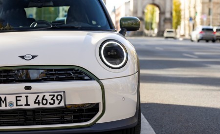 2026 MINI Cooper S 3-Door Paul Smith Edition Detail Wallpaper 450x275 (24)